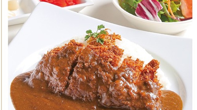 鈴鹿産　幻泉山﨑豚 　ロースカツカレー